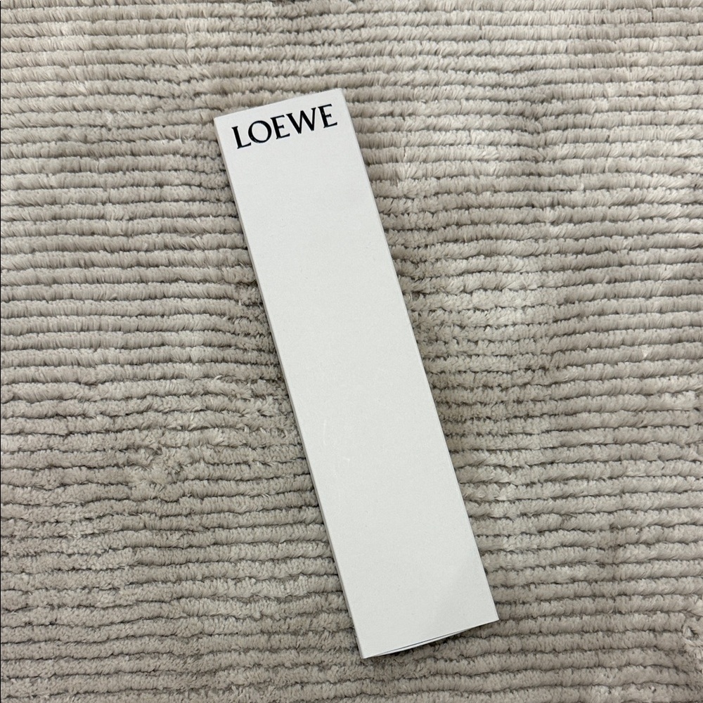 Loewe Stationary Set